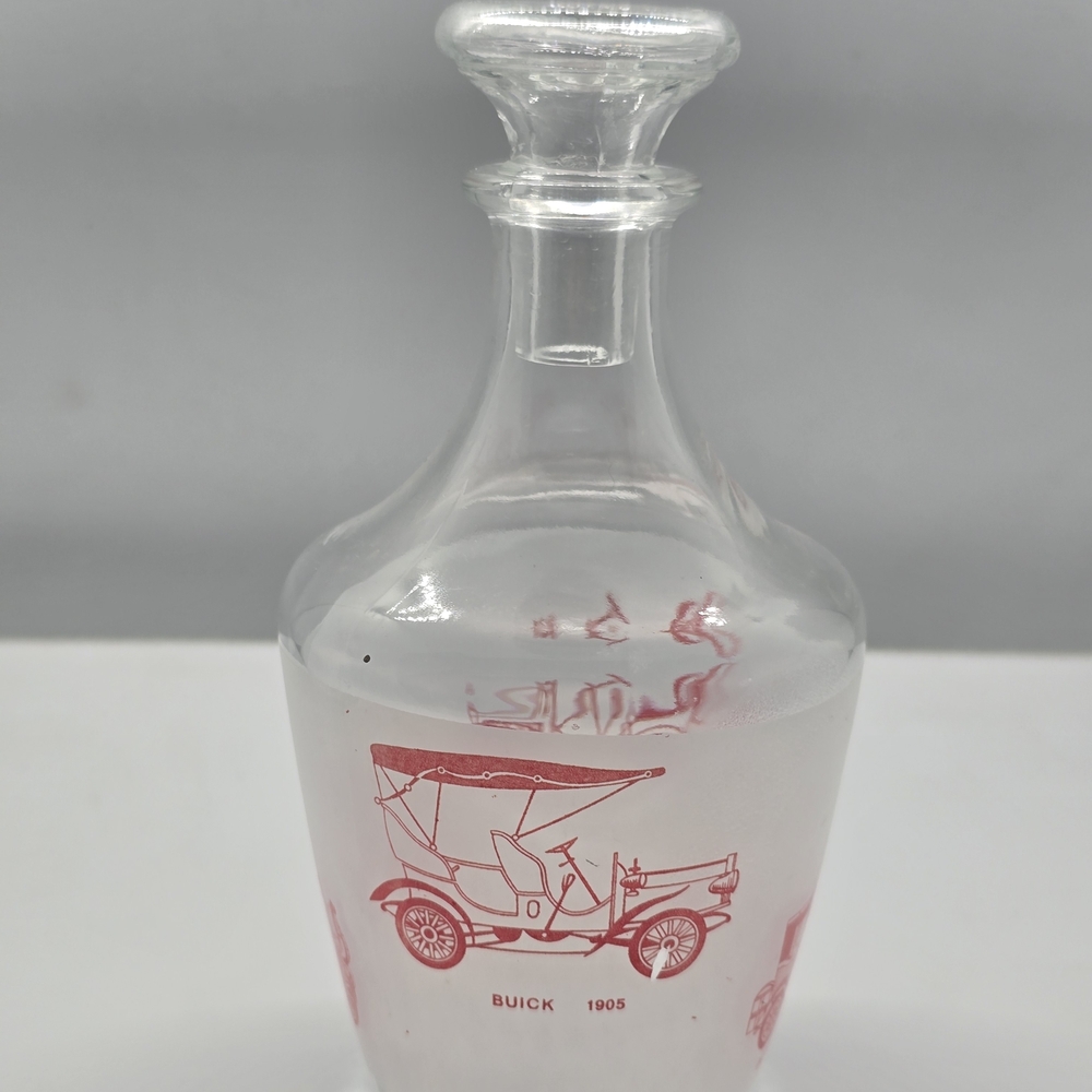 Vintage Glass Decanter with Pink Car Design - Picture 3 of 4